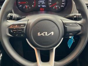 Kia Rio hatch 1.2 LS - Image 9
