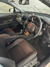 Toyota C-HR 1.2T Plus auto - Image 4