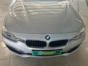 BMW 3 Series 320d - Image 4
