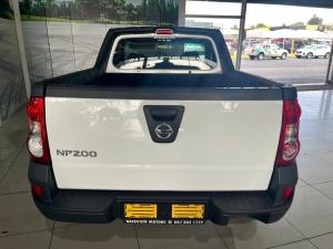 Nissan NP200 1.6i safety pack (aircon) - Image 2