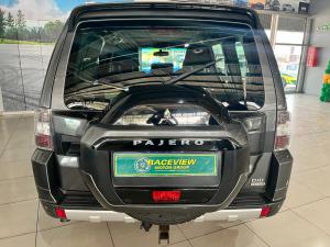 Mitsubishi Pajero 5-door 3.2DI-D GLS - Image 4