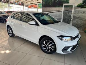 Volkswagen Polo hatch 1.0TSI Life auto - Image 1