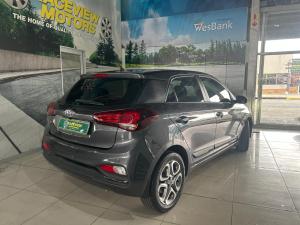 Hyundai i20 1.4 Fluid - Image 2