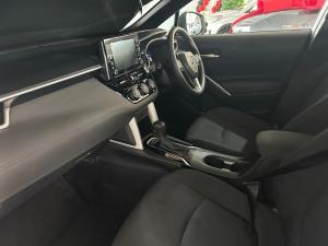 Toyota Corolla Cross 1.8 Xi - Image 11