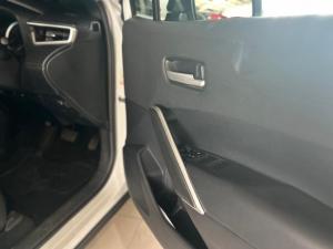 Toyota Corolla Cross 1.8 Xi - Image 5