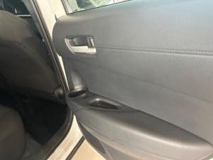Toyota Corolla Cross 1.8 Xi - Image 8