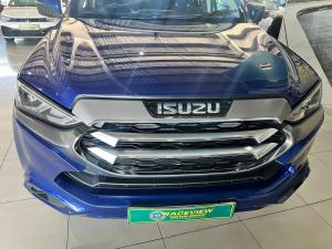 Isuzu mu-X 3.0TD LS 4WD - Image 2