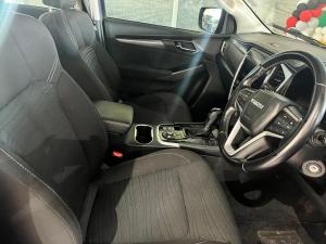 Isuzu mu-X 3.0TD LS 4WD - Image 5