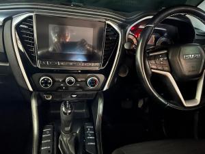 Isuzu mu-X 3.0TD LS 4WD - Image 8