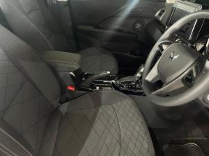 Mahindra XUV 3XO 1.2T MX2 auto - Image 5