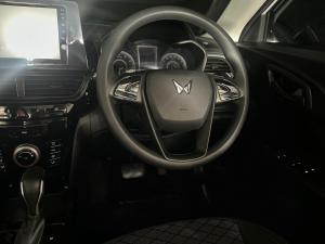 Mahindra XUV 3XO 1.2T MX2 auto - Image 9