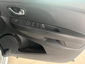 Renault Clio 88kW turbo GT-Line - Image 6