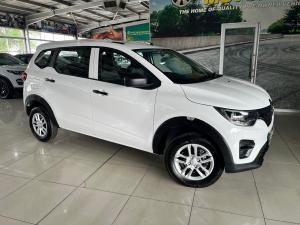 Renault Triber 1.0 Life - Image 1