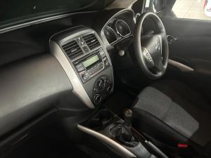 Nissan Almera 1.5 Acenta - Image 11