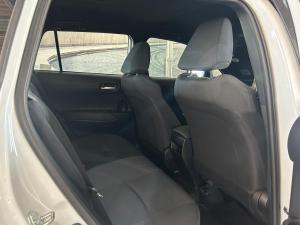 Toyota Corolla Cross 1.8 Xi - Image 10