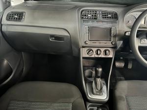 Volkswagen Polo Vivo hatch 1.6 Comfortline auto - Image 7