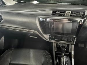 Toyota Corolla 1.8 Exclusive auto - Image 7