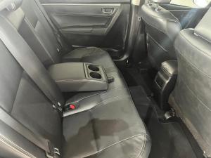Toyota Corolla 1.8 Exclusive auto - Image 8