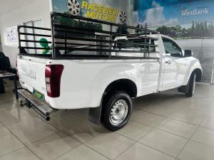 Isuzu D-Max Gen 6 250c single cab Fleetside - Image 4