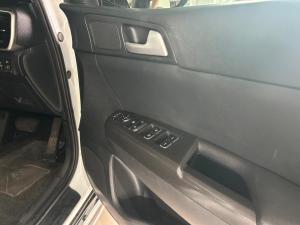 Kia Sportage 2.0CRDi EX - Image 5