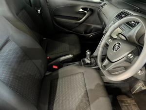 Volkswagen Polo Vivo hatch 1.4 Trendline - Image 5