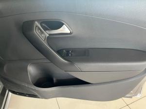 Volkswagen Polo Vivo hatch 1.4 Trendline - Image 6