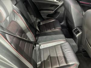 Volkswagen Golf GTI - Image 7