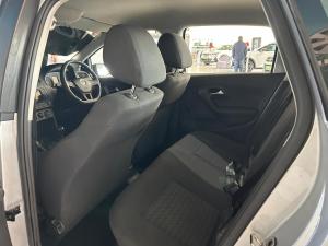 Volkswagen Polo Vivo hatch 1.4 Trendline - Image 12