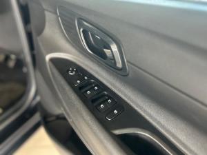 Hyundai i20 1.2 Motion - Image 10