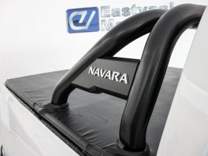 Nissan Navara 2.5DDTi double cab SE Plus auto - Image 5