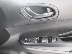 Nissan Navara 2.5DDTi double cab Pro-4X 4x4 - Image 10