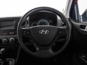 Hyundai Grand i10 1.2 Fluid auto - Image 12