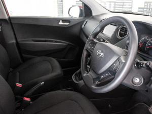 Hyundai Grand i10 1.2 Fluid auto - Image 19