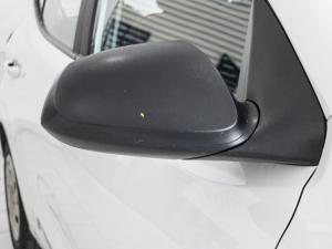 Hyundai Grand i10 1.0 Premium hatch - Image 11