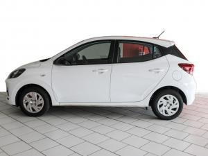 Hyundai Grand i10 1.0 Premium hatch - Image 4