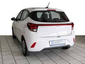 Hyundai Grand i10 1.0 Premium hatch - Image 5