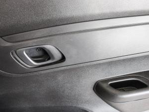 Renault Kwid 1.0 Zen - Image 18