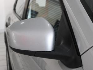 Renault Kwid 1.0 Zen - Image 9