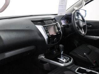 Nissan Navara 2.5DDTi double cab LE