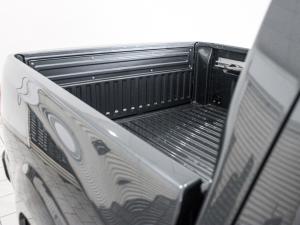 Nissan Navara 2.5DDTi double cab LE - Image 9