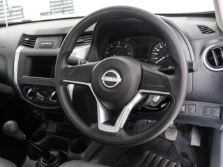 Nissan Navara 2.5DDTi single cab XE