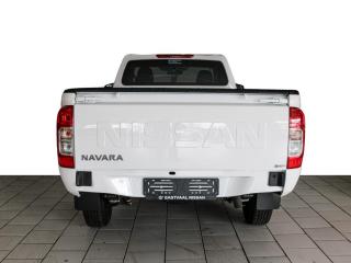 Nissan Navara 2.5DDTi single cab XE