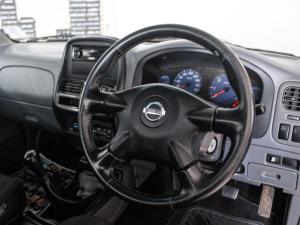 Nissan NP300 Hardbody 2.5TDi Hi-rider - Image 18