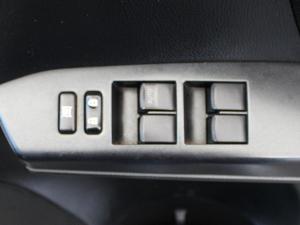 Toyota RAV4 2.0 GX auto - Image 12