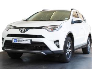 Toyota RAV4 2.0 GX auto - Image 3
