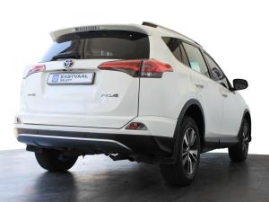 Toyota RAV4 2.0 GX auto - Image 7