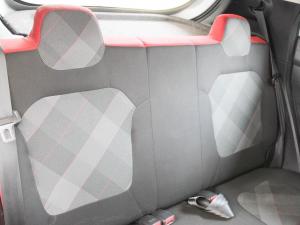 Renault Kwid 1.0 Zen auto - Image 17