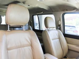 Ford Everest 3.0TDCi 4x4 LTD - Image 10