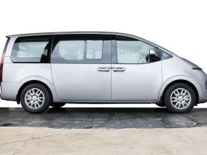 Hyundai Staria 2.2D Executive 9-seater - Image 10