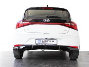 Hyundai i20 1.0T Fluid manual - Image 7